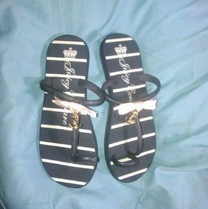 Juicy Couture Flip Flop/Sandal